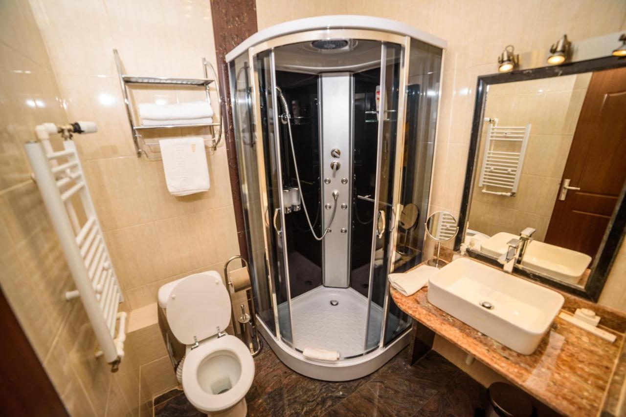Hotel Restaurant Elite Drobeta Turnu Severin Exteriör bild